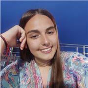 Profesora de Lengua para impartir clases a alumnos de todas las edades